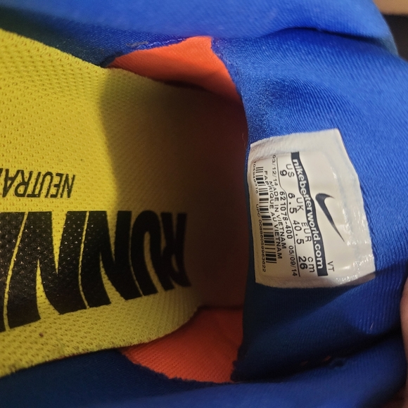 Nike Air Max 2014 - Picture 9 of 12